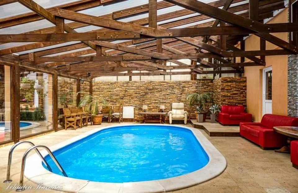 Casa Piri Hotel Anina Ngoại thất bức ảnh