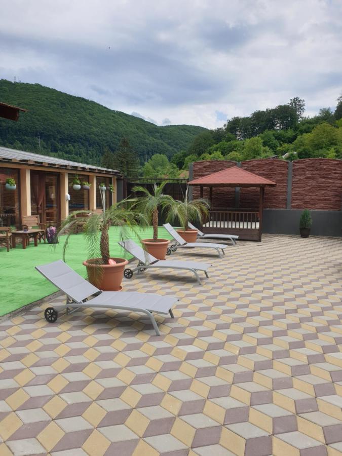Casa Piri Hotel Anina Ngoại thất bức ảnh