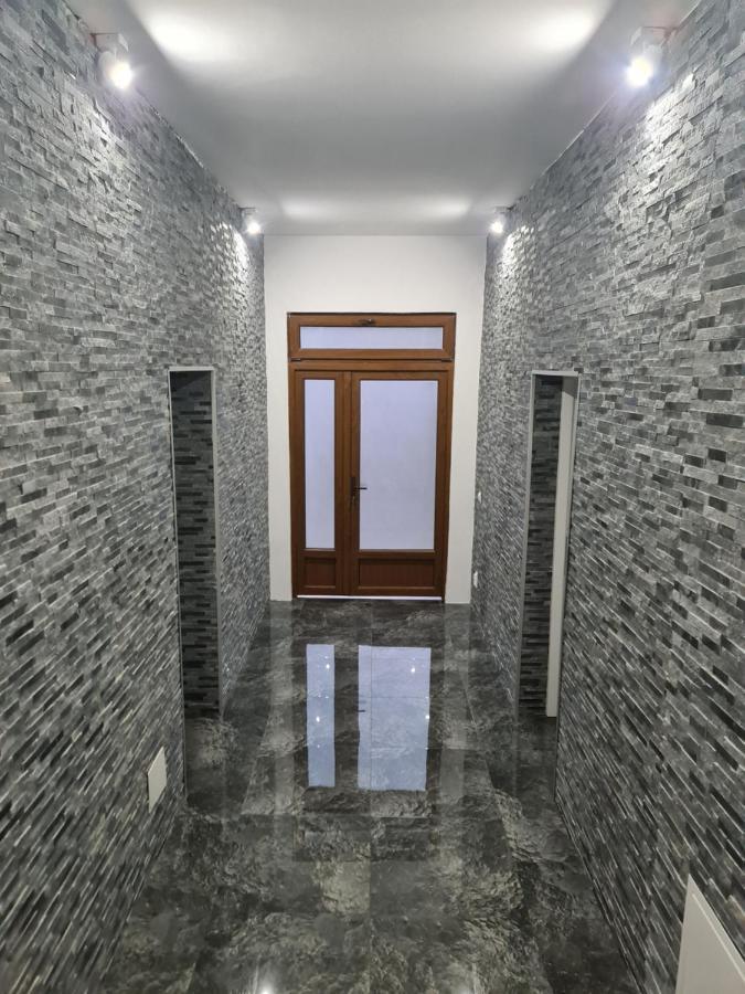 Casa Piri Hotel Anina Ngoại thất bức ảnh