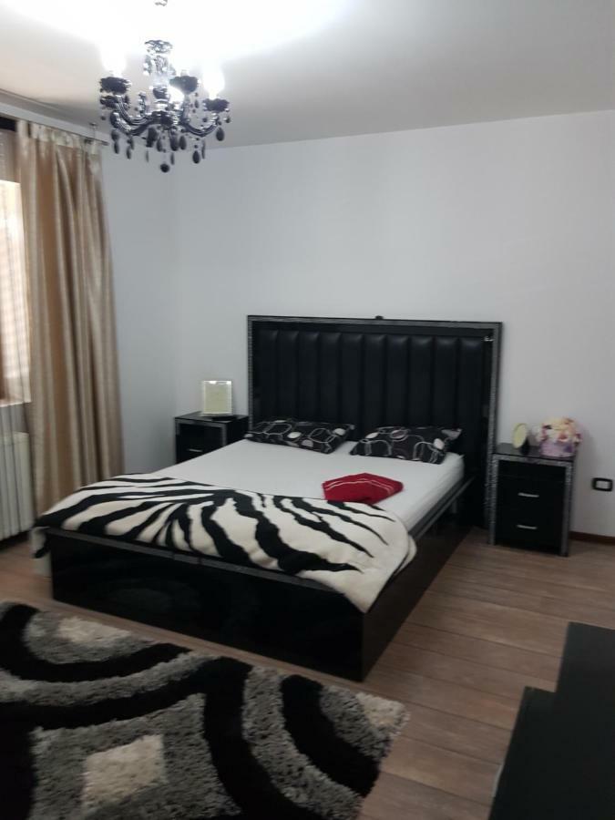 Casa Piri Hotel Anina Ngoại thất bức ảnh