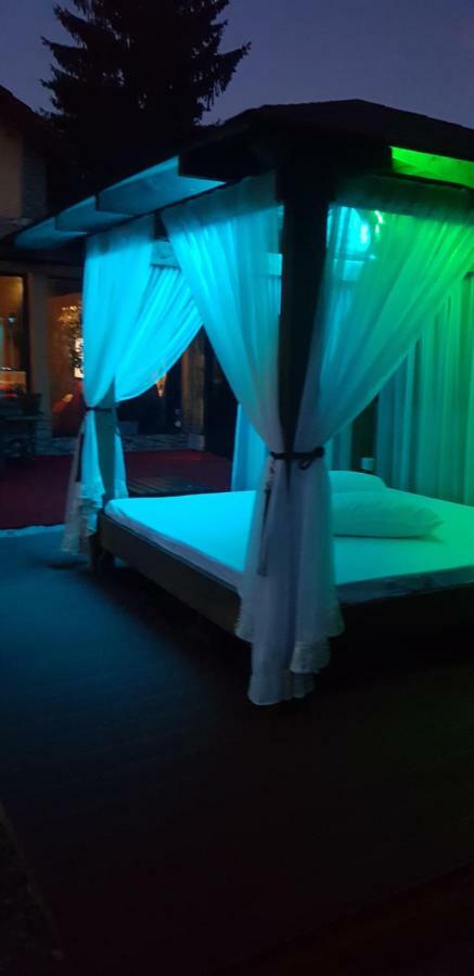 Casa Piri Hotel Anina Ngoại thất bức ảnh